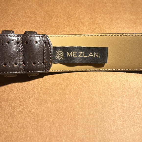 Mezlan men’s brown leather belt - Picture 3 of 8